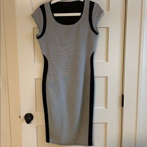 Super cute and comfy sheath dress!
